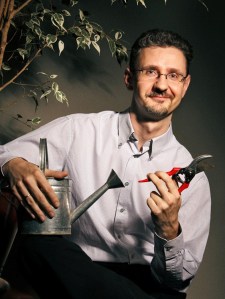 BodorMarton_sales_kertész